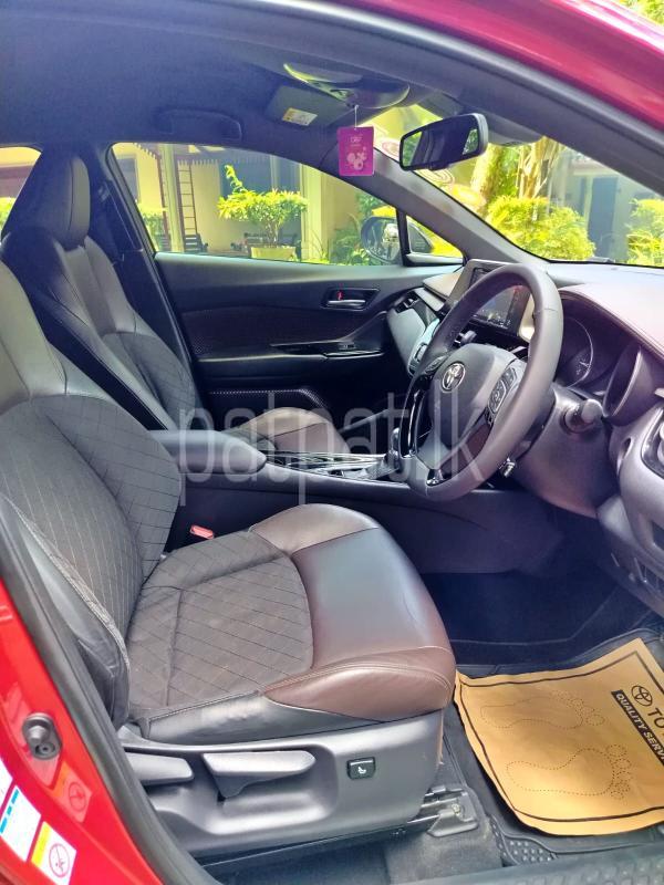 Toyota CHR 2017 - Used SUV sale in Sri Lanka - patpat.lk