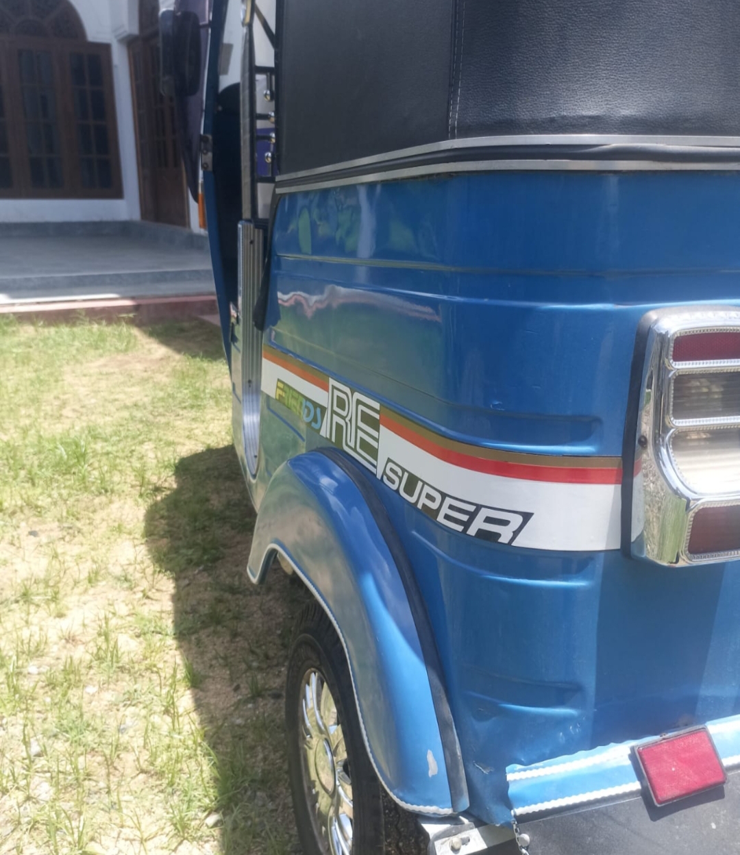 Bajaj 4 stroke 2013 - பயன்படுத்தப்பட்டது முச்சக்கர வண்டி sale in Sri Lanka - patpat.lk