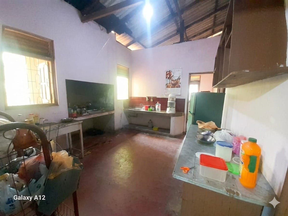 House for Sale in Polgahawela