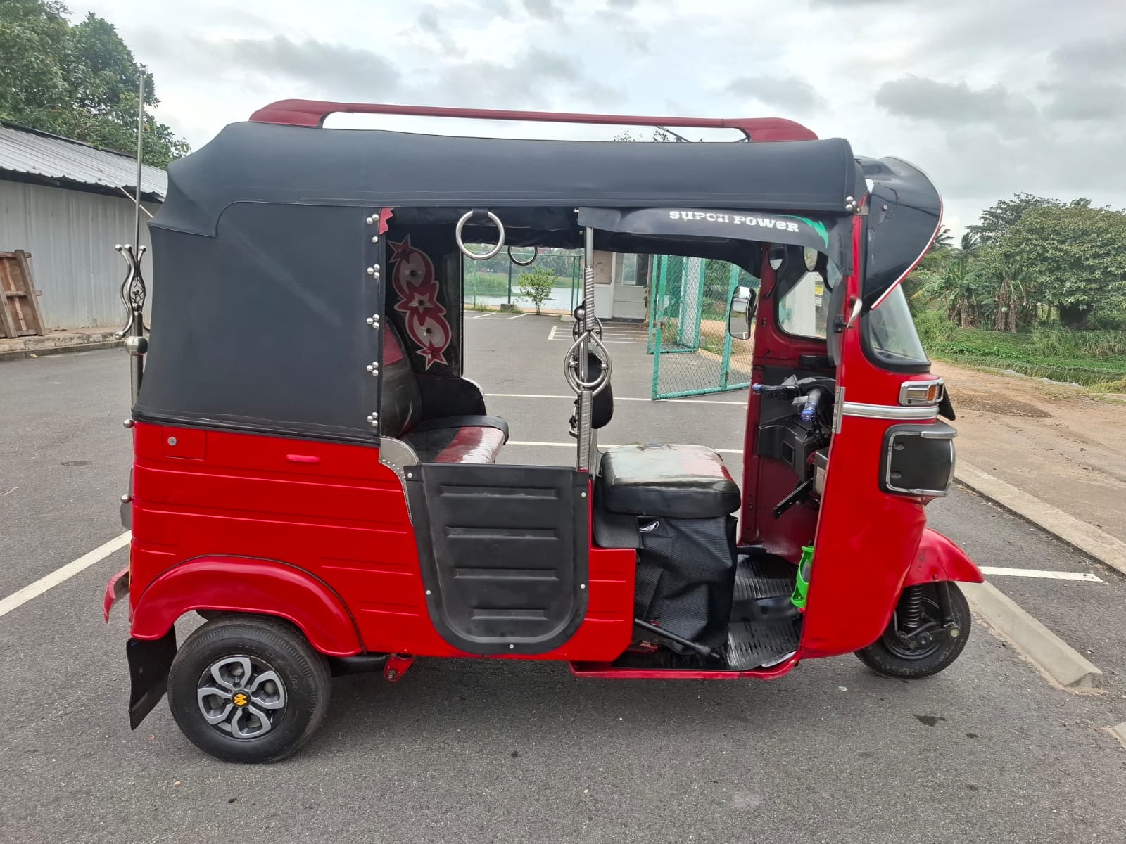 Advertisement image 5