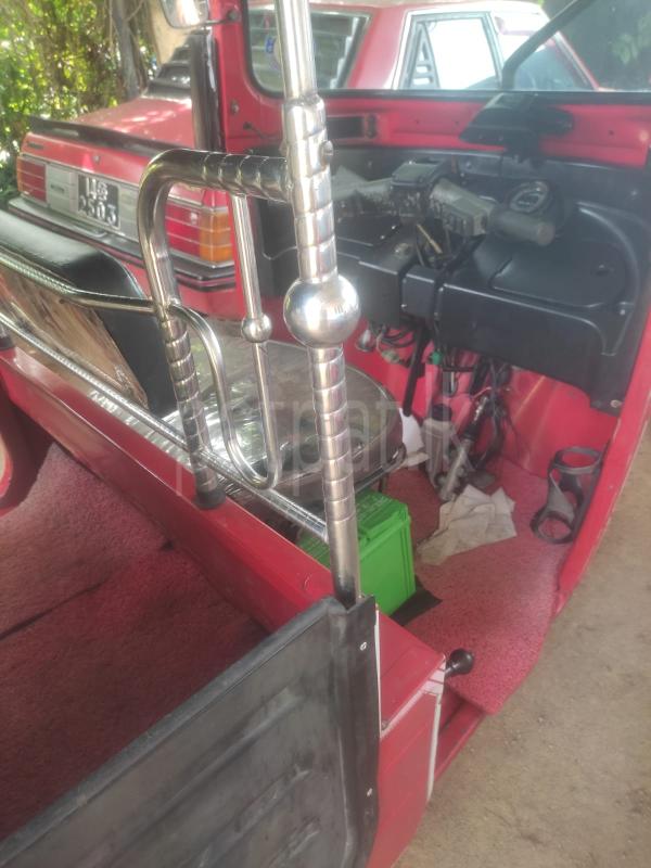 Bajaj 4 stroke 2015 - Used Three wheeler sale in Sri Lanka - patpat.lk