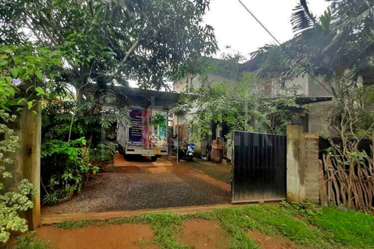 House for Sale in Dodanduwa ads-image-1