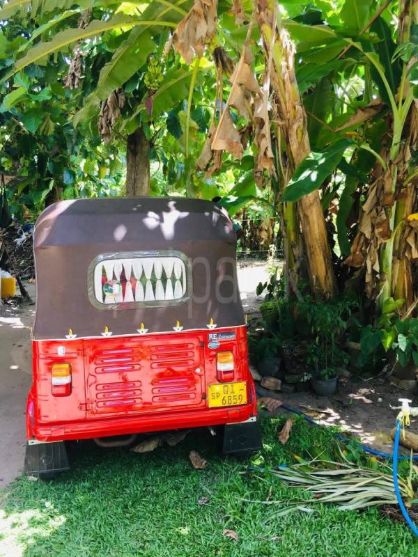 Bajaj Three Wheel 2005 - භාවිතා කරන ලද ත්‍රිරෝද රථය sale in Sri Lanka - patpat.lk
