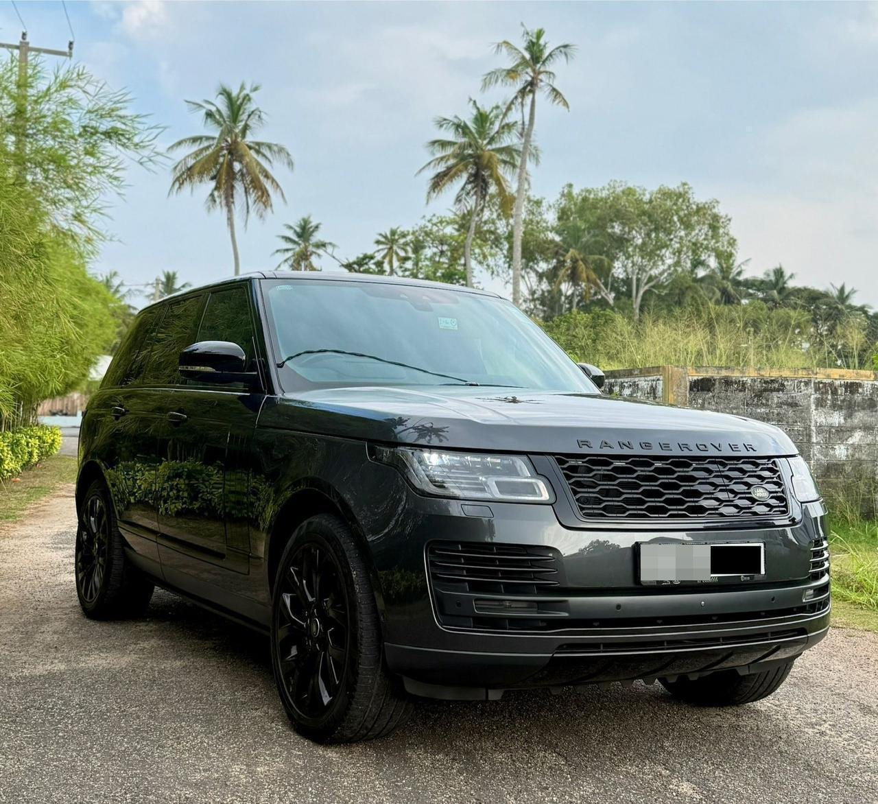 Rover Range Rover 2018 - பயன்படுத்தப்பட்டது SUV sale in Sri Lanka - patpat.lk