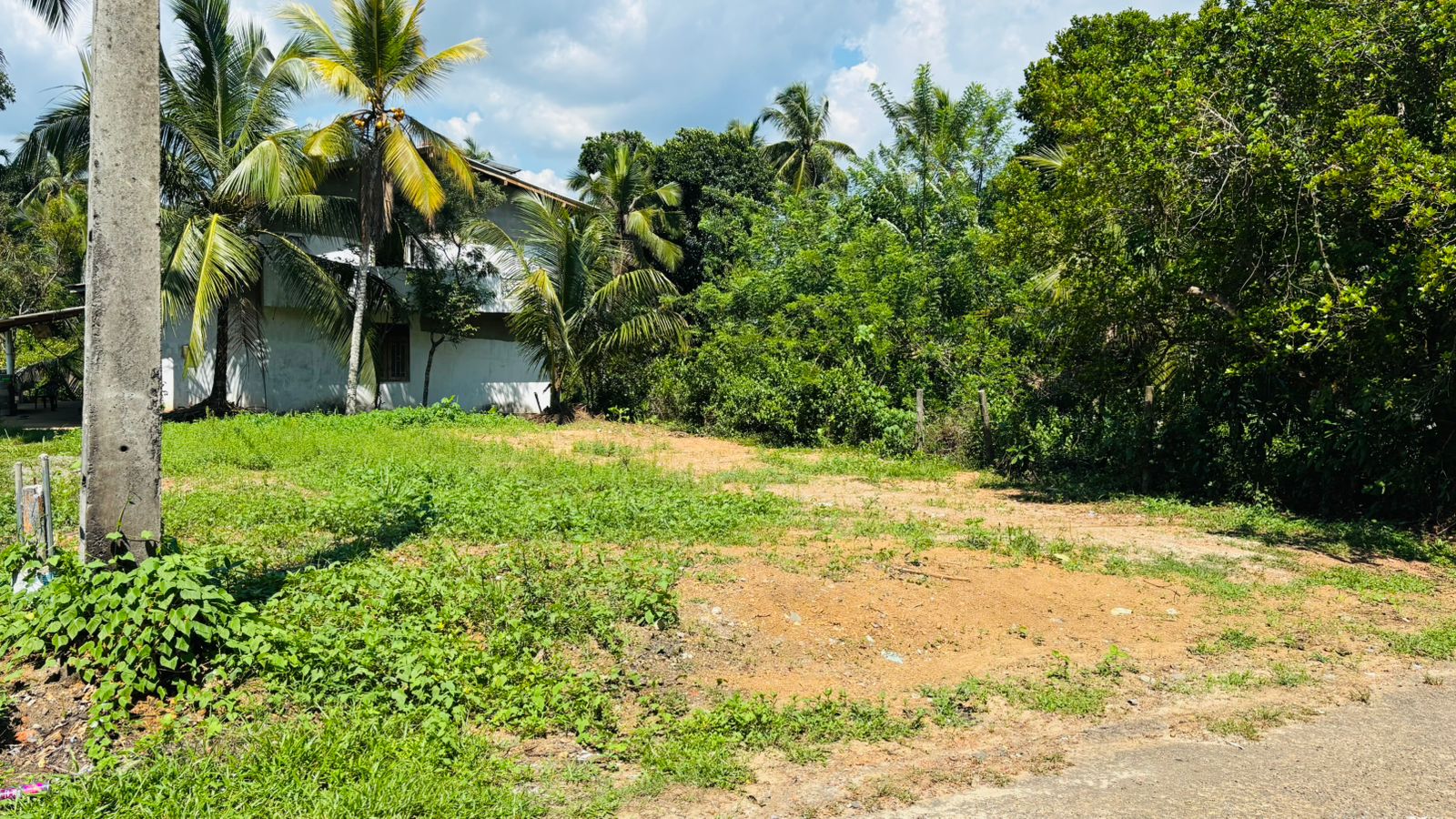 Residential Land for Sale in Kahathuduwa