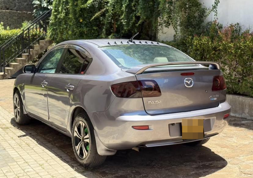 Mazda Axela 2004 - Used Car sale in Sri Lanka - patpat.lk