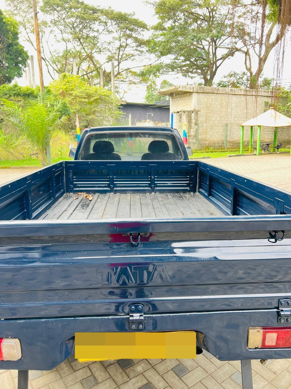 Tata 207 2015 - භාවිතා කරන ලද ට්‍රක් රථය sale in Sri Lanka - patpat.lk