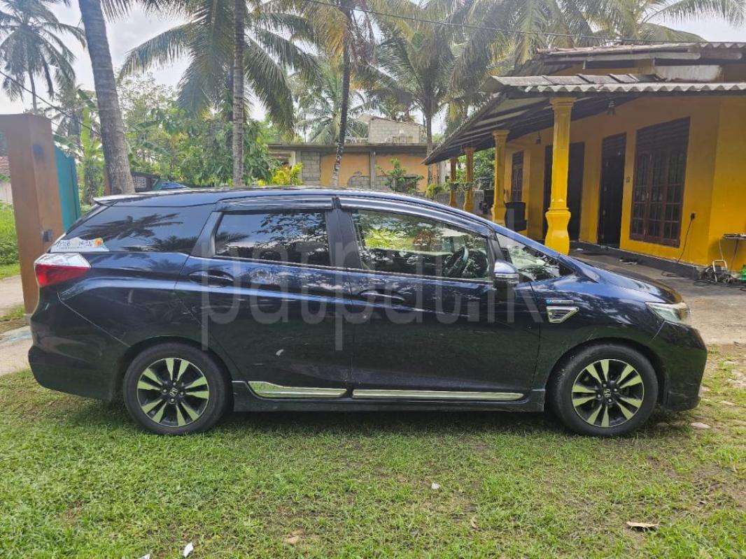 Advertisement image 5