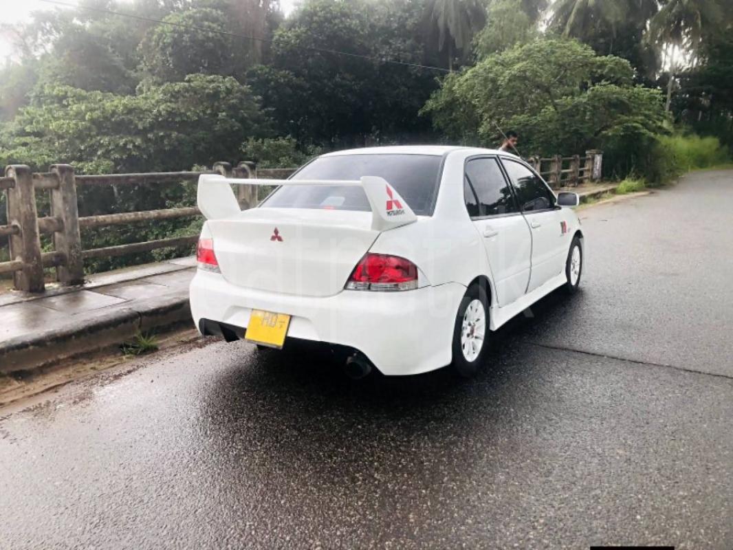 Advertisement image 3