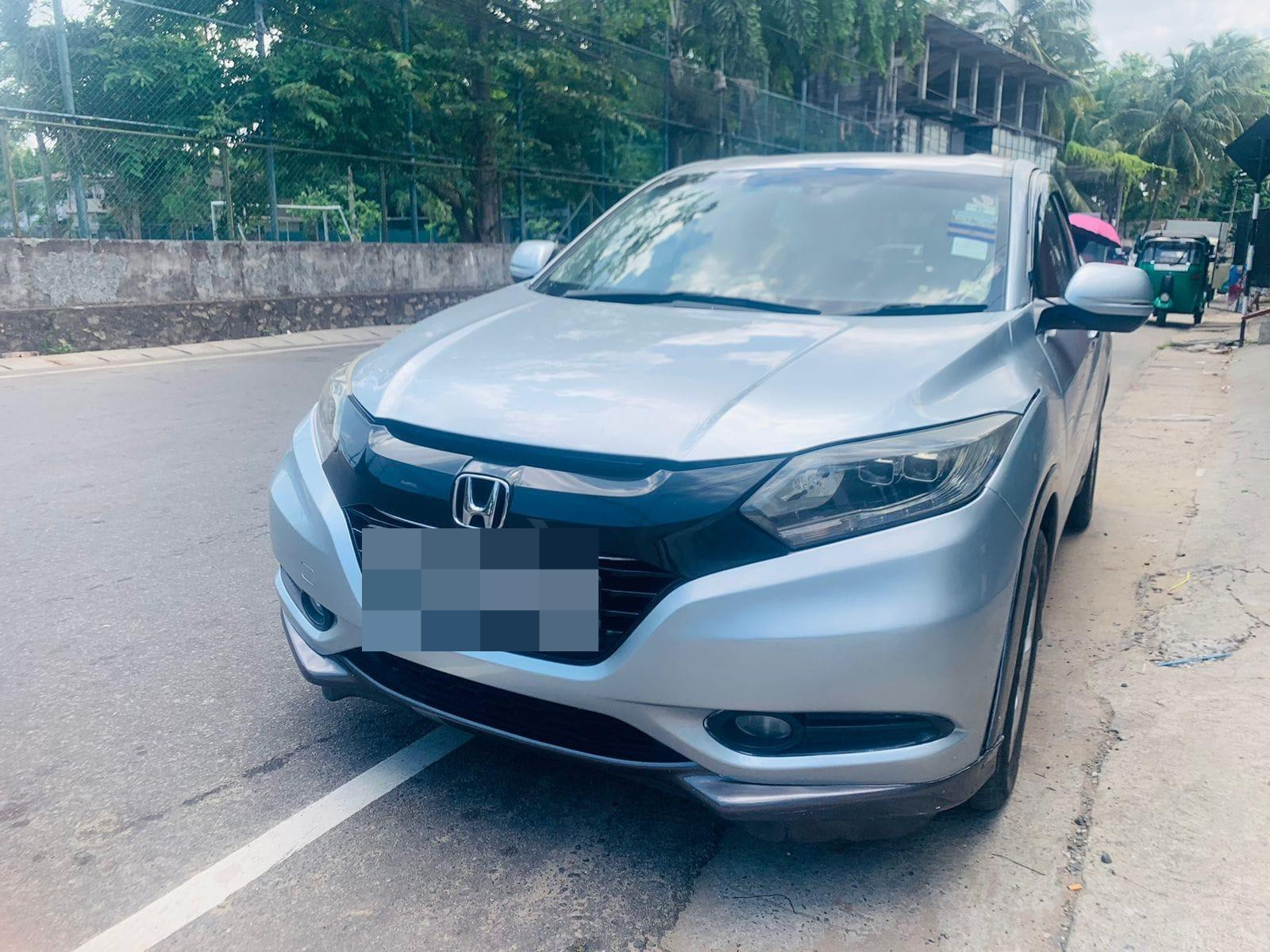 Honda Vezel 2016 - Used SUV sale in Sri Lanka - patpat.lk