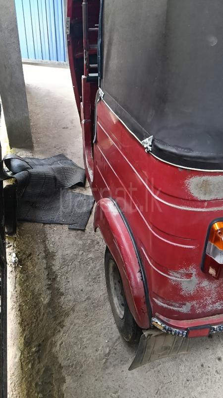 Bajaj Three Wheel 2009 - பயன்படுத்தப்பட்டது முச்சக்கர வண்டி sale in Sri Lanka - patpat.lk
