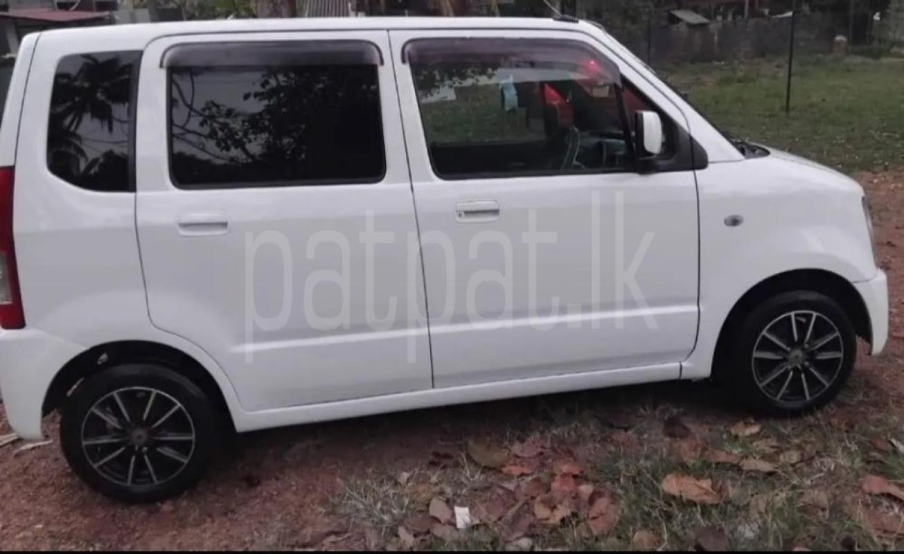 Advertisement image 3