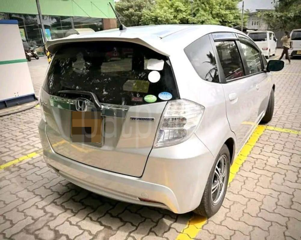 Advertisement image 1