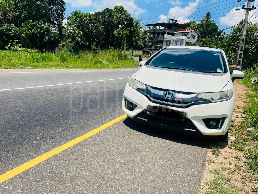 Honda Fit 2014 - Used Car sale in Sri Lanka - patpat.lk