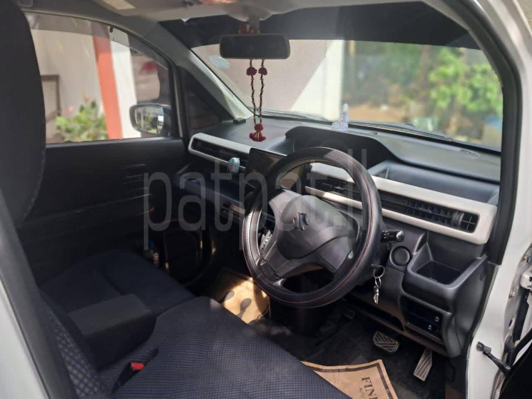 Suzuki Wagon R 2018 - மறுசீரமைக்கப்பட்டது கார் sale in Sri Lanka - patpat.lk