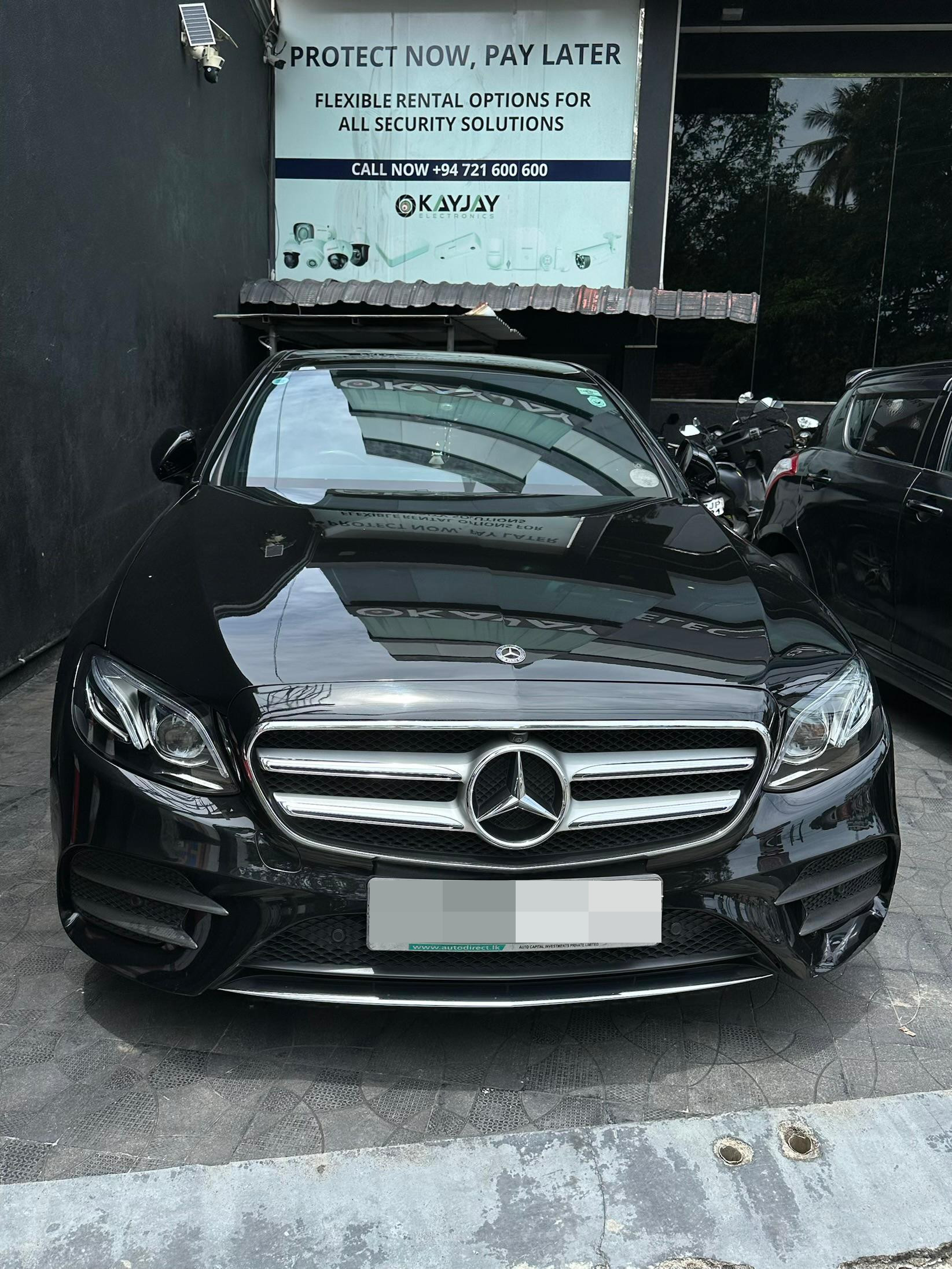 Mercedes Benz E350 2017 - Used Car sale in Sri Lanka - patpat.lk