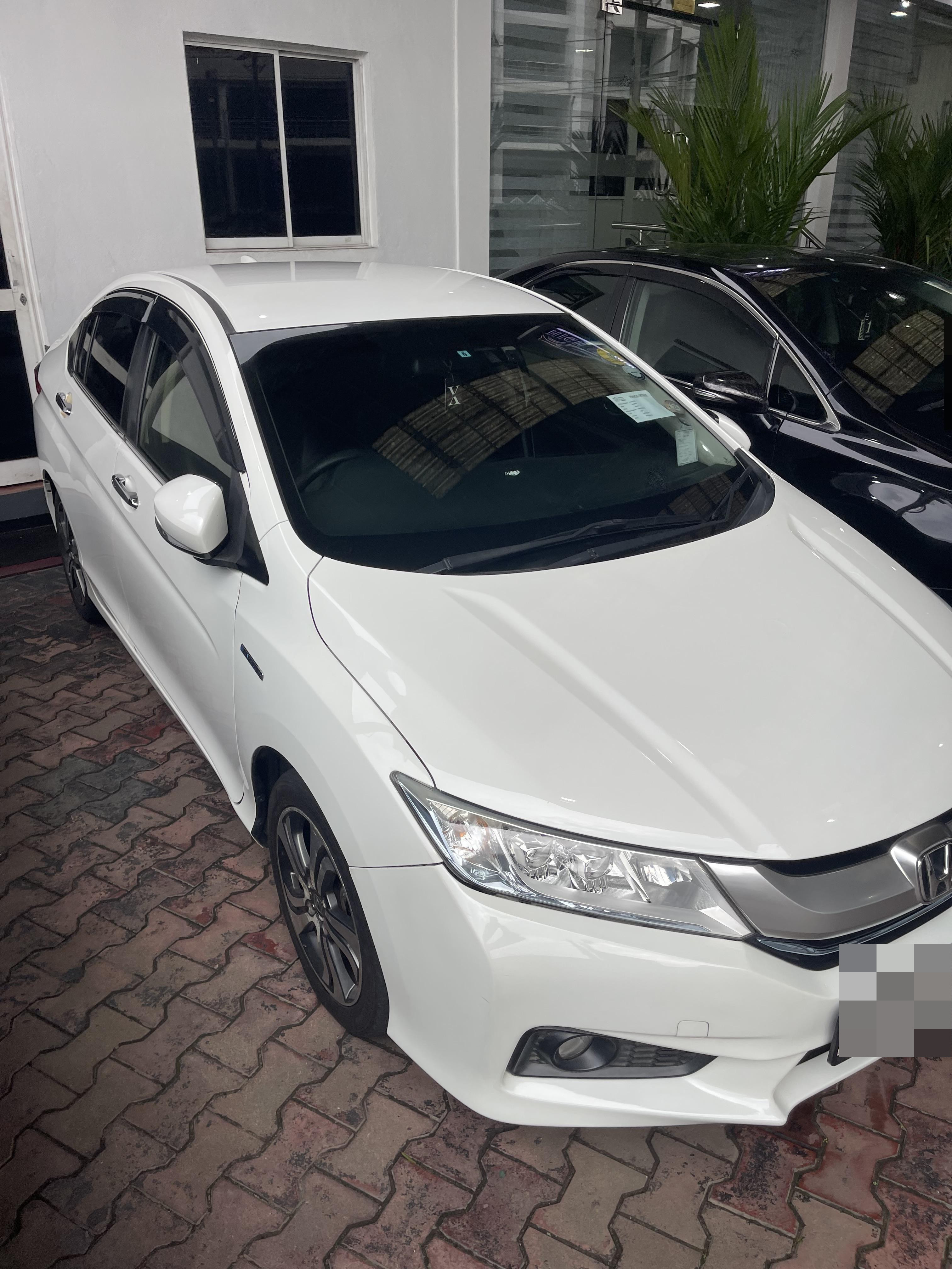 Honda Grace 2015 - Used Car sale in Sri Lanka - patpat.lk