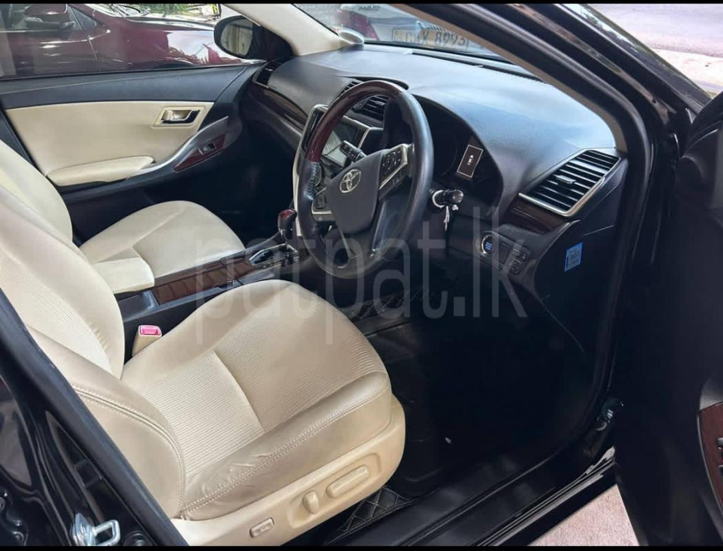 Toyota Premio 2018 - பயன்படுத்தப்பட்டது கார் sale in Sri Lanka - patpat.lk