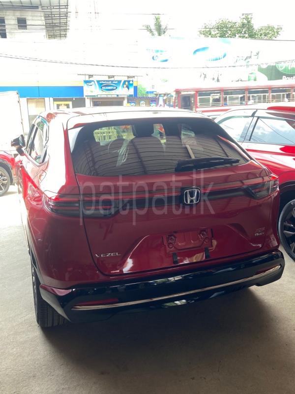 Advertisement image 3