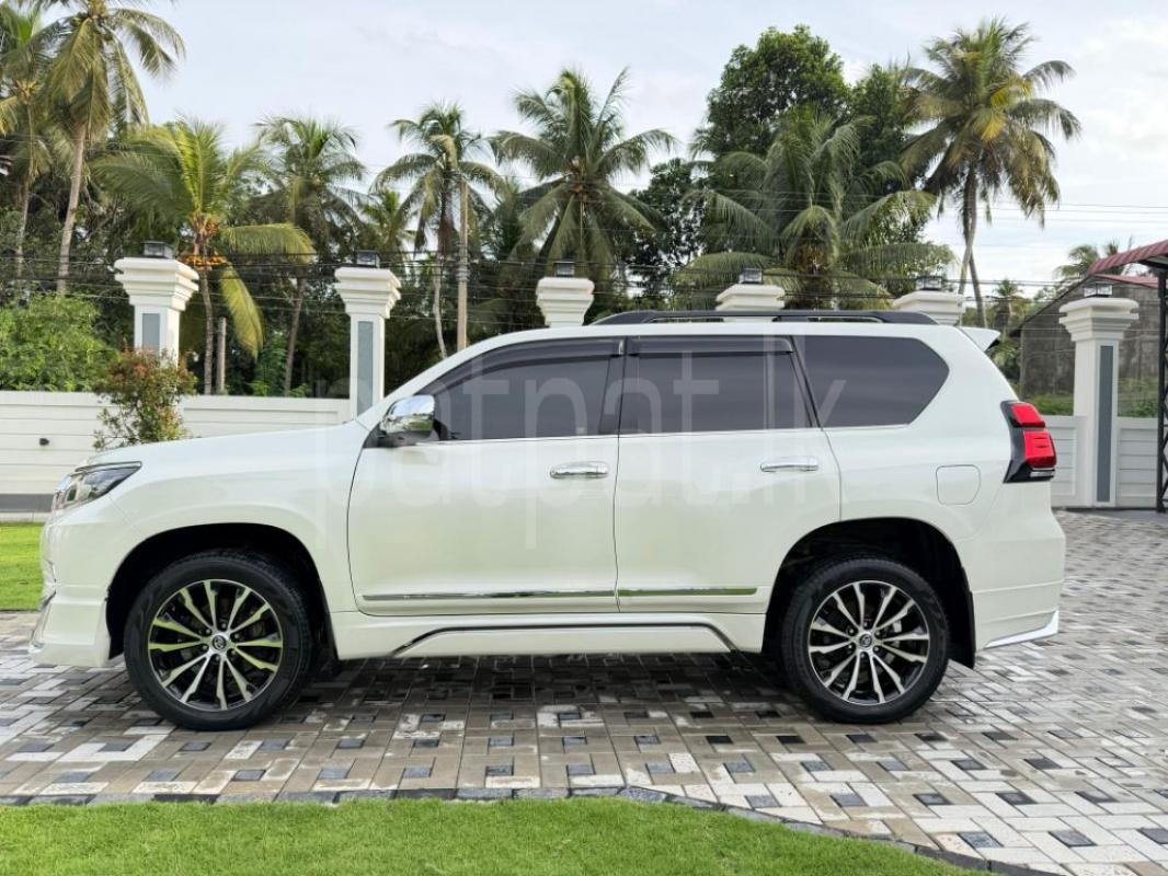 Advertisement image 4