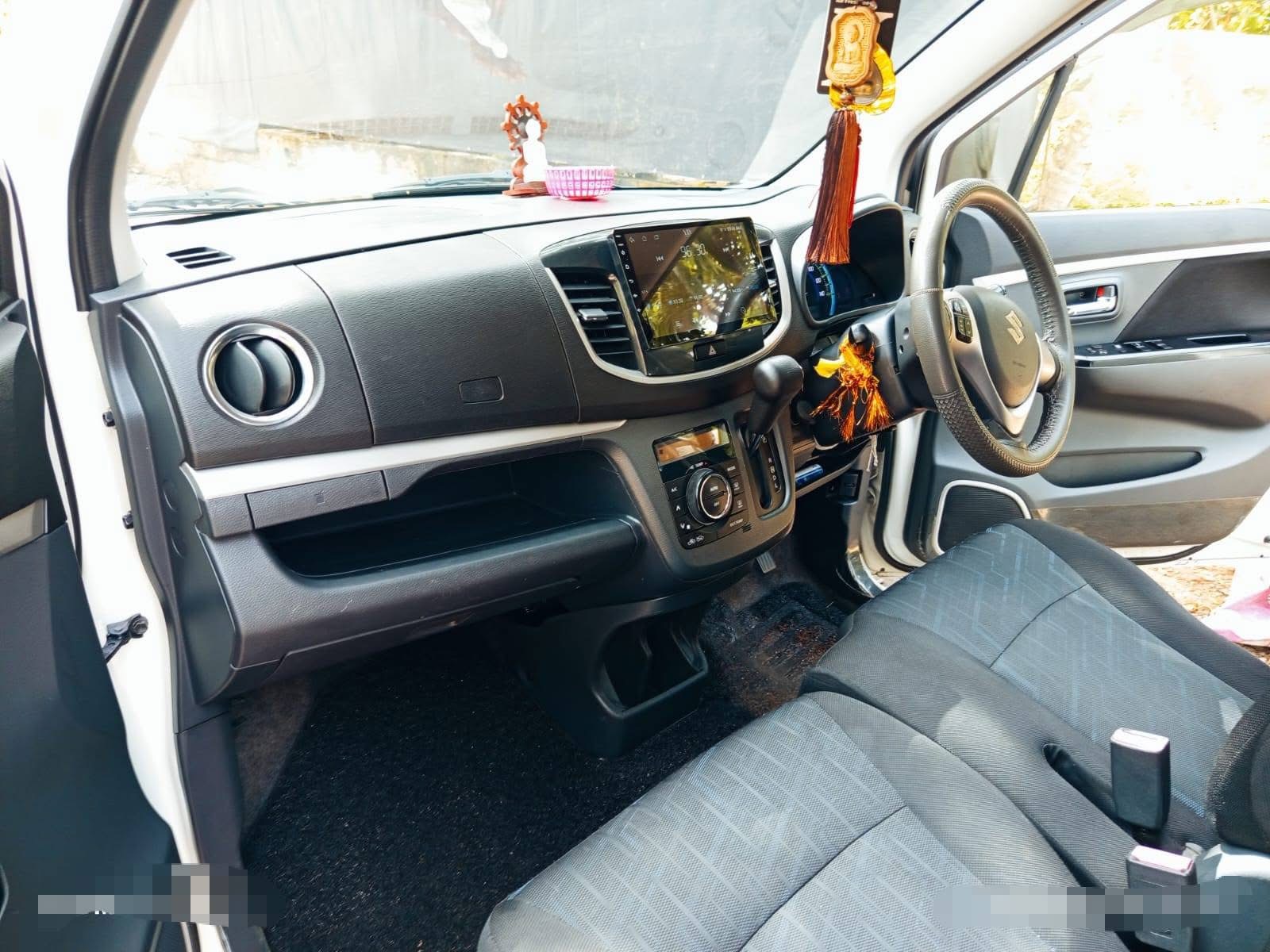 Suzuki Wagon R 2015 - பயன்படுத்தப்பட்டது கார் sale in Sri Lanka - patpat.lk
