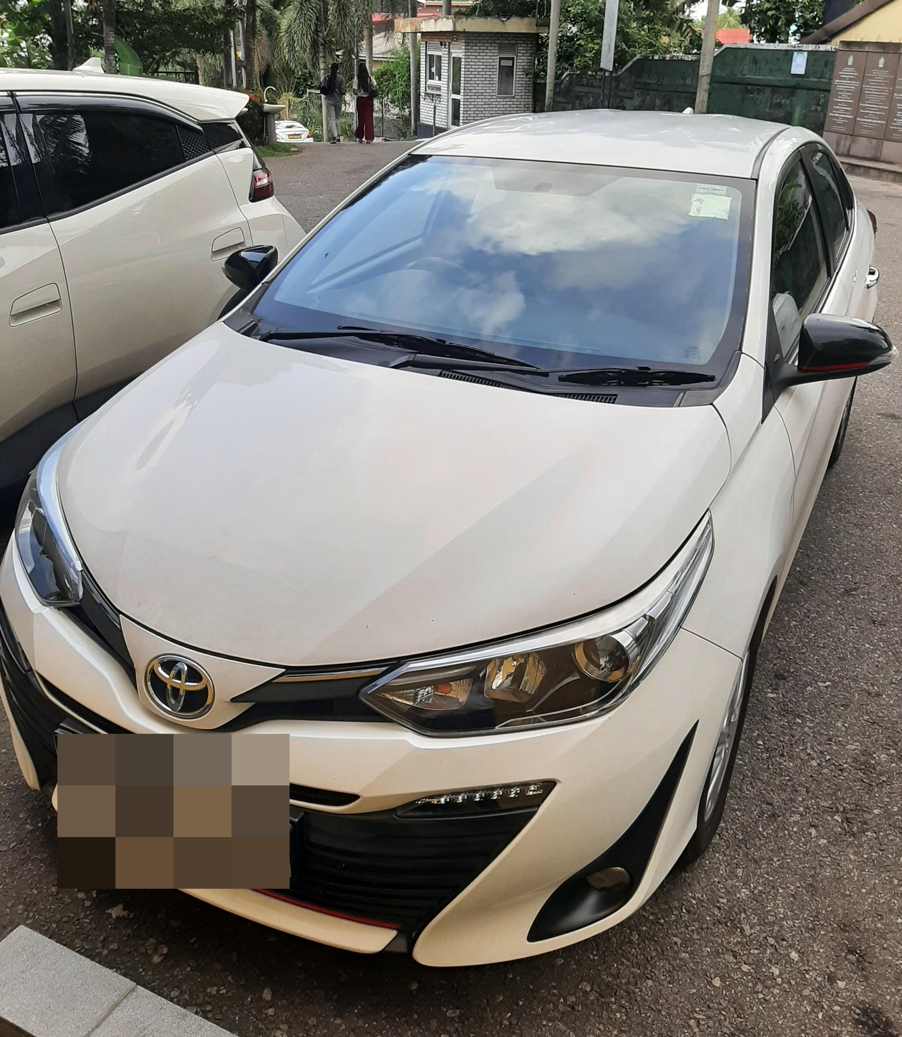 Toyota Yaris Ativ 2019 ads-image-1