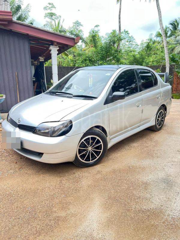 Toyota Platz 2000 - பயன்படுத்தப்பட்டது கார் sale in Sri Lanka - patpat.lk