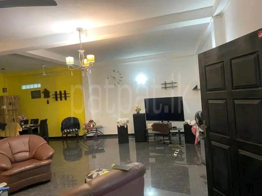 Advertisement image 6