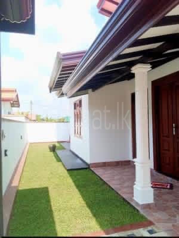 House for Sale in Moragahahena