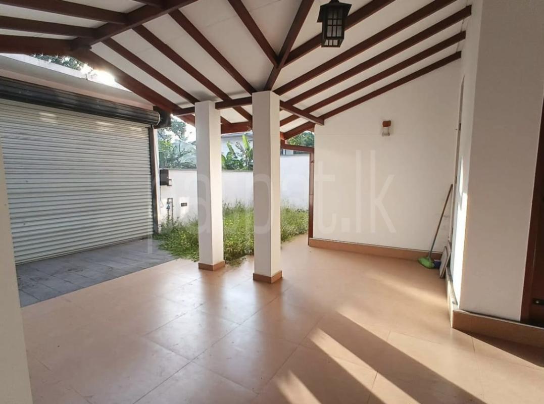 House for Sale in Kundasale