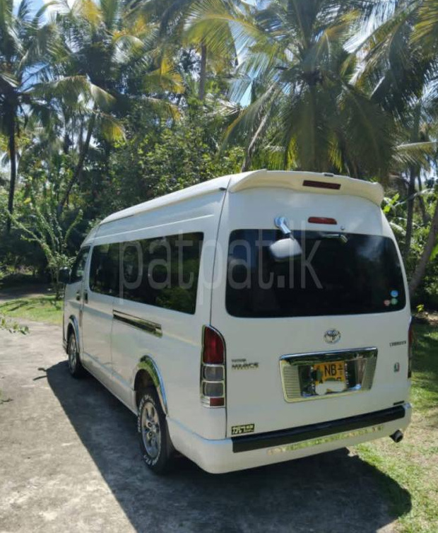 Toyota Hiace 2007 - பயன்படுத்தப்பட்டது வேன் sale in Sri Lanka - patpat.lk