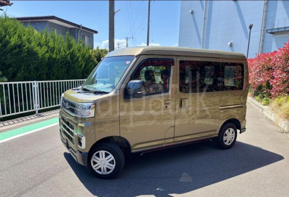 Advertisement image 4