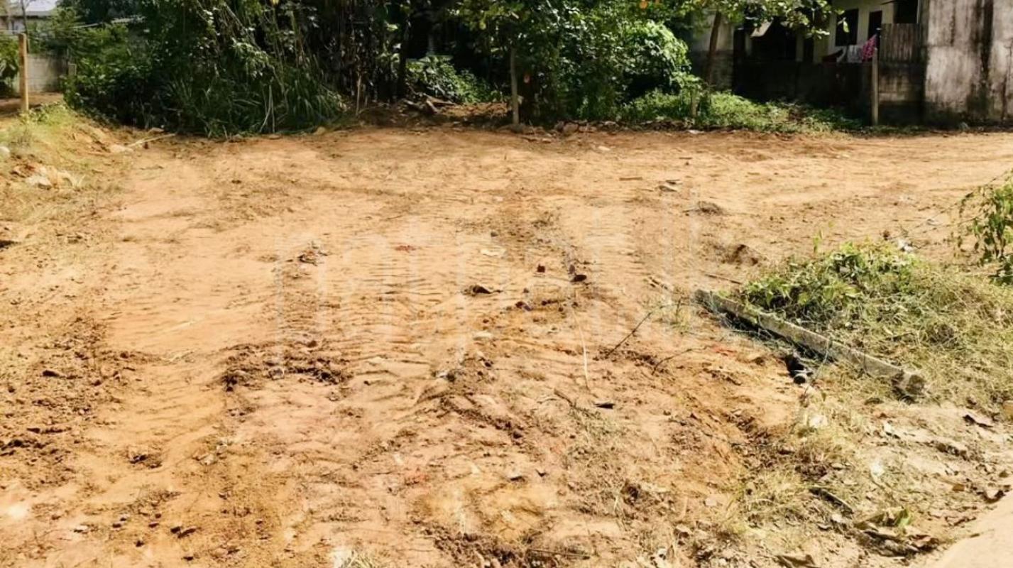 Residential Land for Sale in Angoda