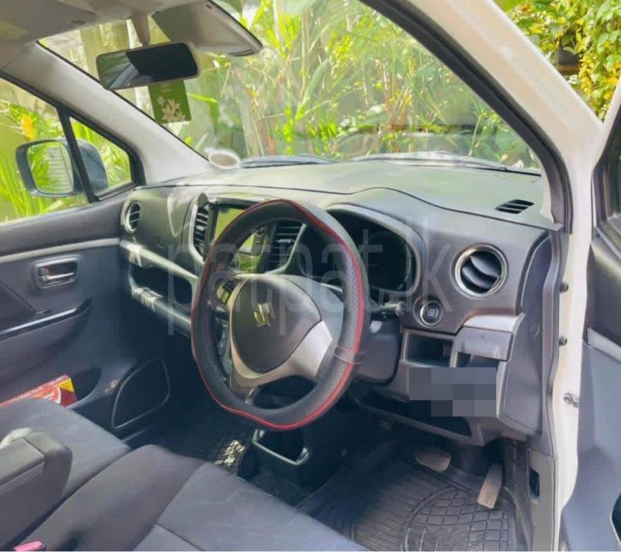 Advertisement image 6