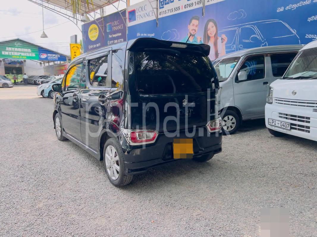 Suzuki Wagon R 2017 - භාවිතා කරන ලද කාර් sale in Sri Lanka - patpat.lk