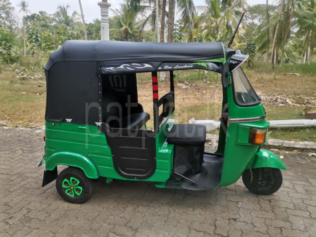 Bajaj Three Wheel 2010 - Used Three wheeler sale in Sri Lanka - patpat.lk