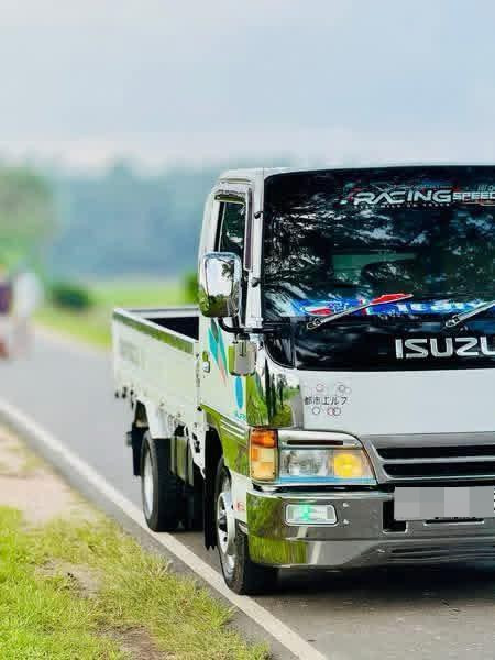 Isuzu NKR 1998 ads-image-1