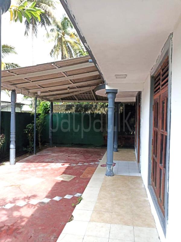 House for Sale in Thihariya ads-image-1