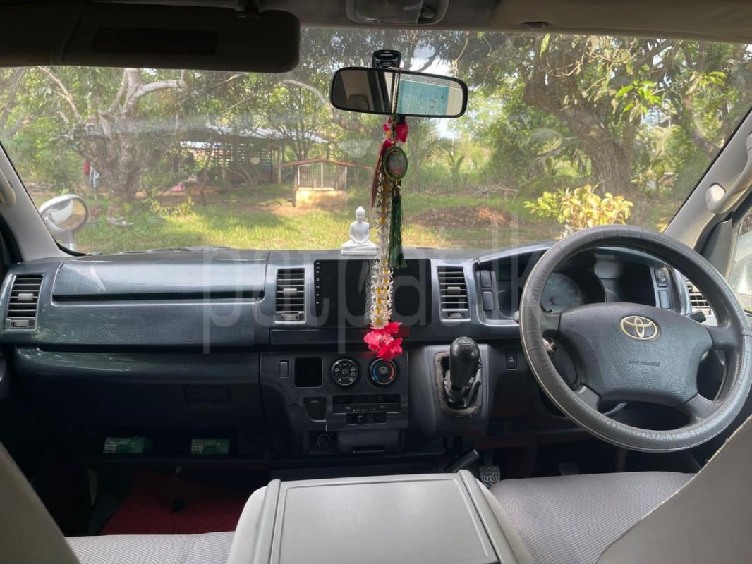 Toyota Super GL 2007 - பயன்படுத்தப்பட்டது வேன் sale in Sri Lanka - patpat.lk
