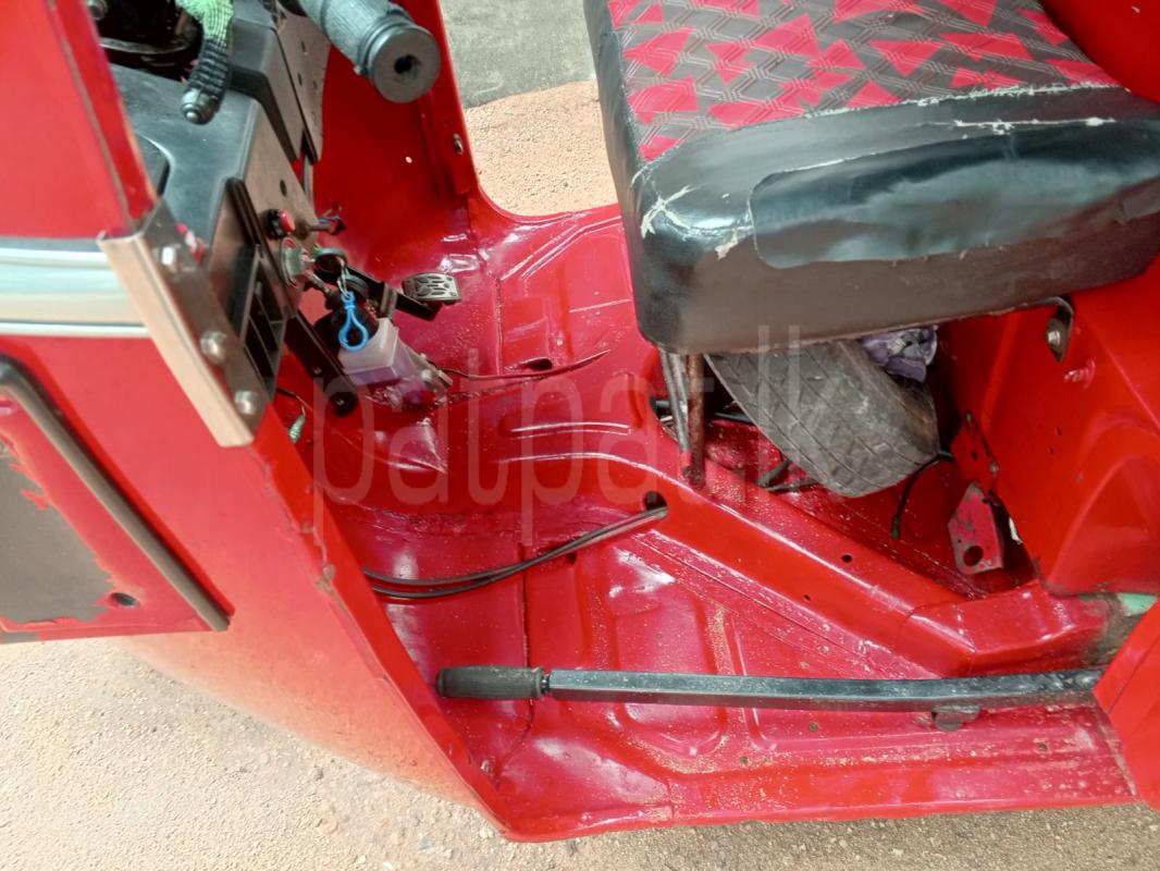 Bajaj 4 stroke 2010 - භාවිතා කරන ලද ත්‍රිරෝද රථය sale in Sri Lanka - patpat.lk