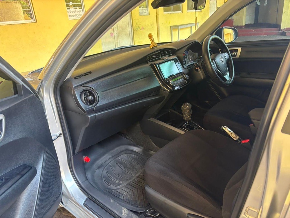 Toyota Axio 2017 - Used Car sale in Sri Lanka - patpat.lk