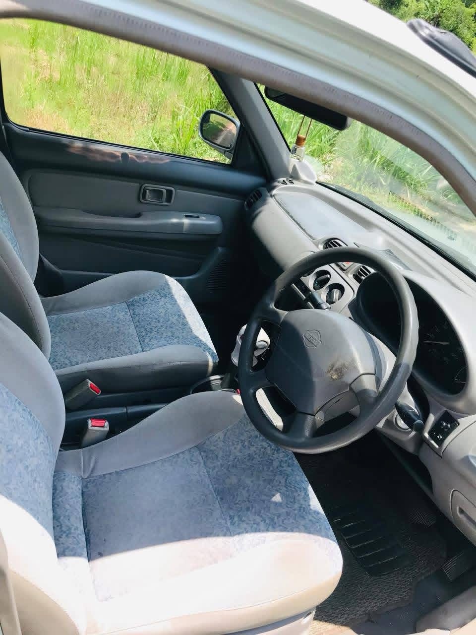 Nissan March 2001 - Used Car sale in Sri Lanka - patpat.lk