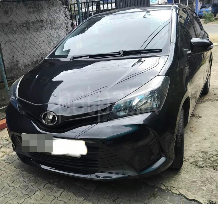 Toyota Vitz 2015 - Reconditioned Car sale in Sri Lanka - patpat.lk