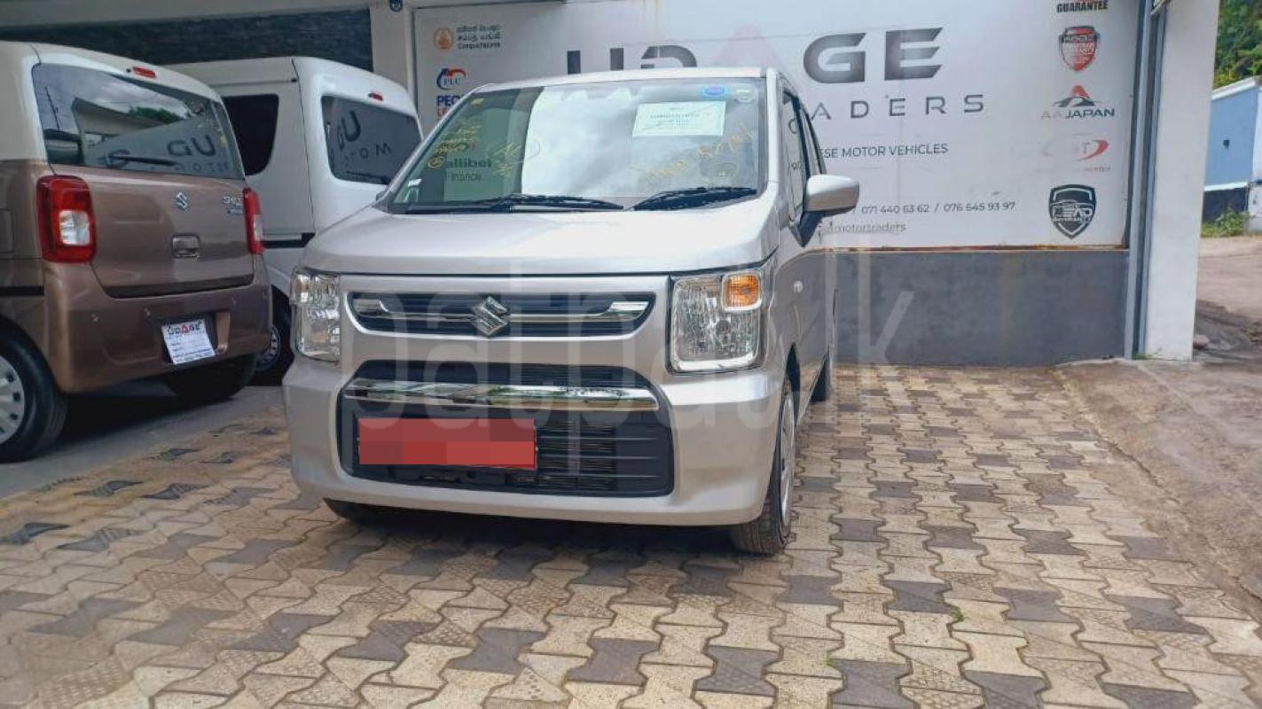 Advertisement image 4