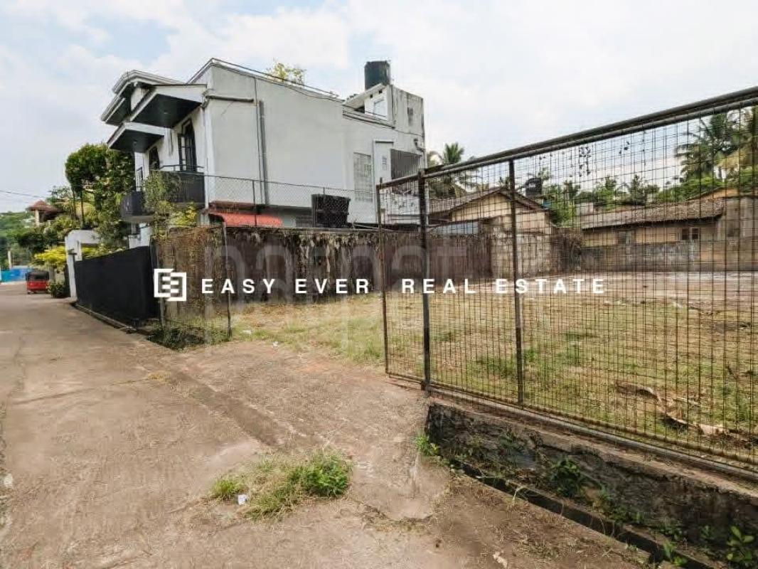 Residential Land for Sale in Kiribathgoda