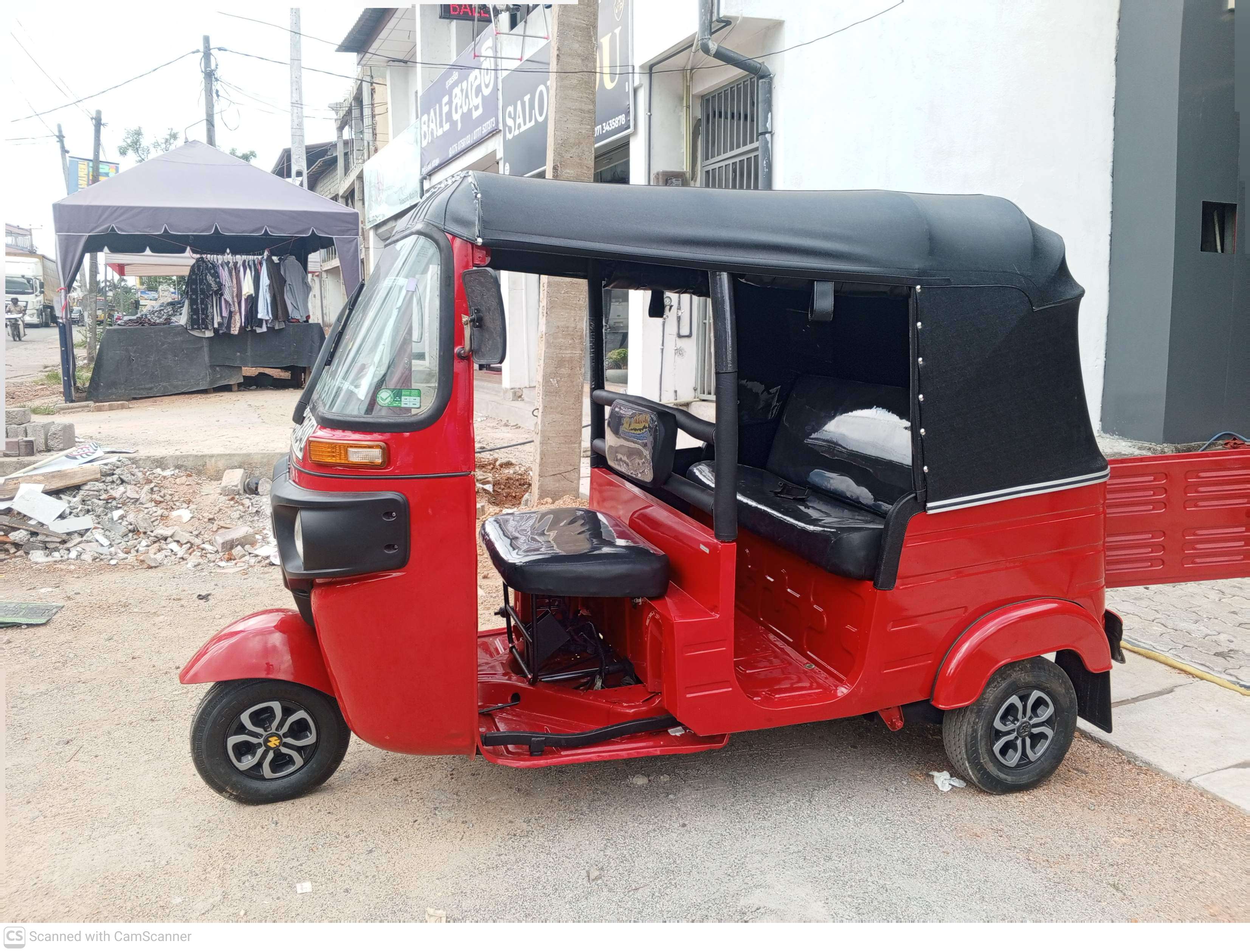 Bajaj Three Wheel 2015 - භාවිතා කරන ලද ත්‍රිරෝද රථය sale in Sri Lanka - patpat.lk
