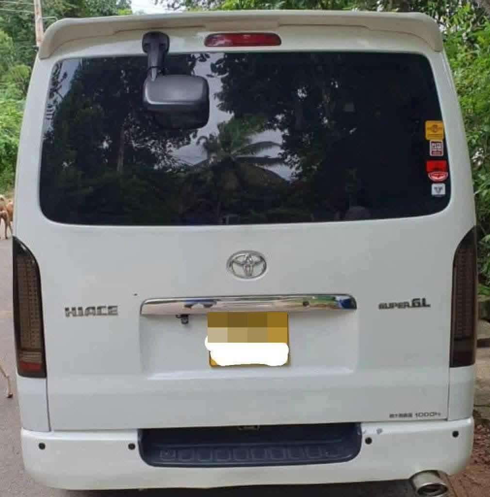 Toyota Hiace 2007 - Used Van sale in Sri Lanka - patpat.lk