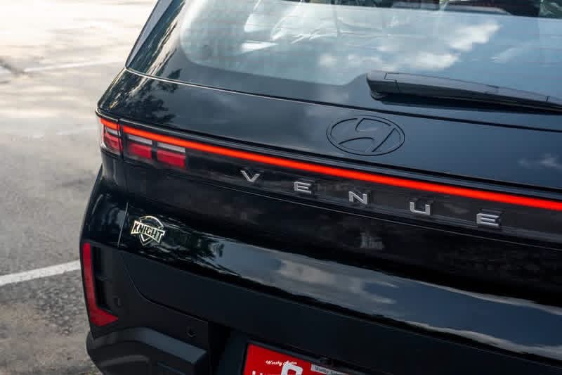 Hyundai Venue 2026 - Brand New SUV sale in Sri Lanka - patpat.lk
