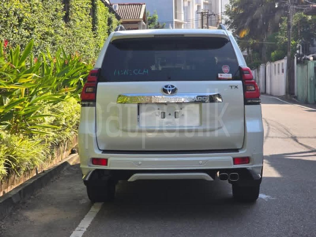 Advertisement image 4