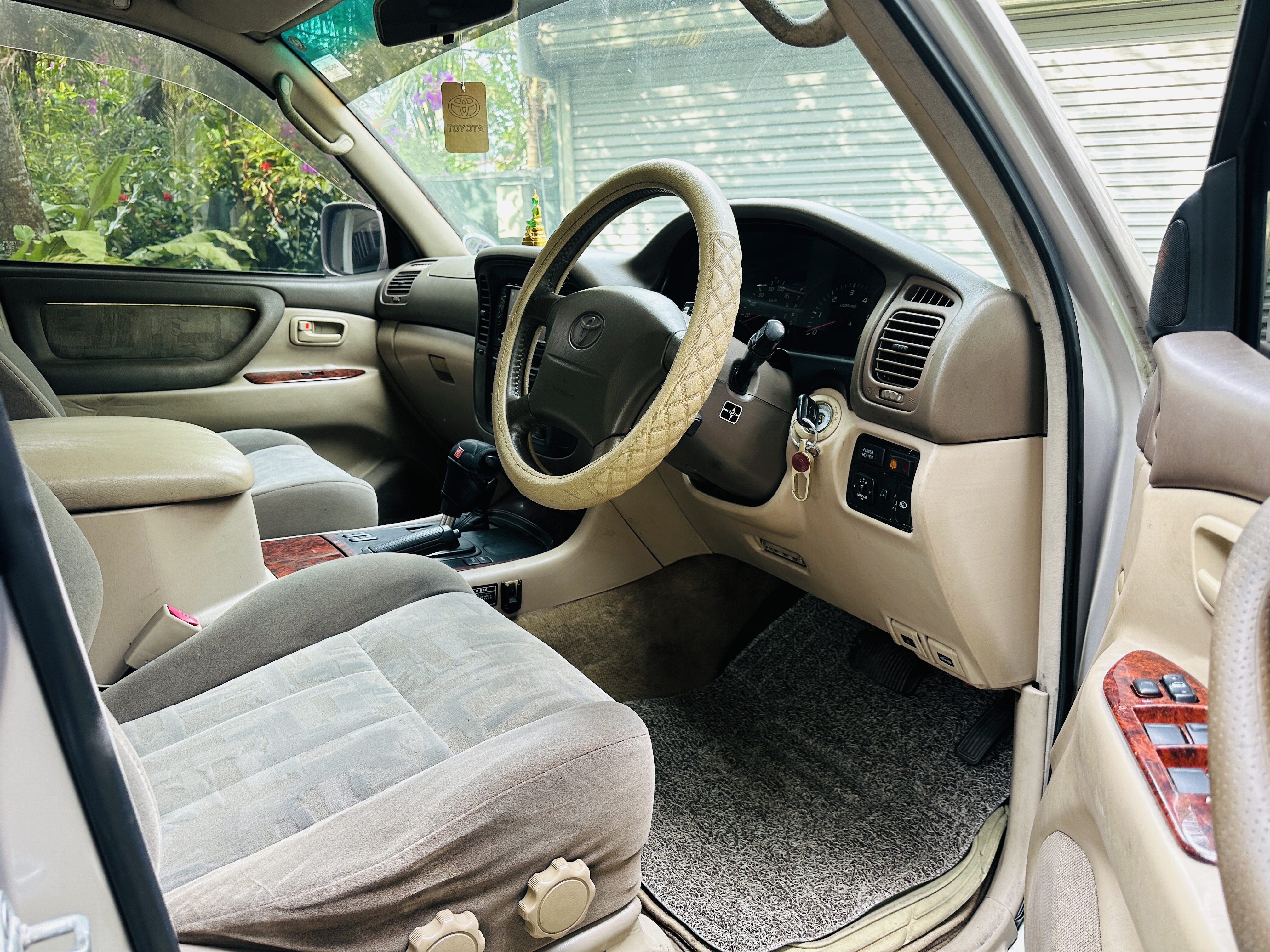 Toyota Land Cruiser 2000 - Used SUV sale in Sri Lanka - patpat.lk